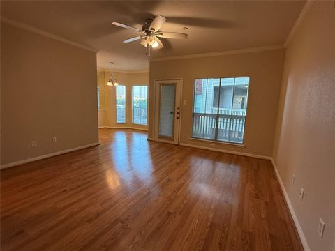 Photo of 1330 Old Spanish Trail #3201, Houston, TX 77054 (MLS # 84128654)