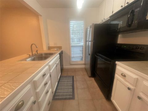 Photo of 701 Rosedale Street #H, Houston, TX 77006 (MLS # 29387530)