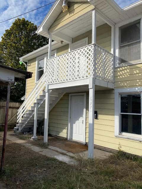 Photo of 607 S Main Street #B, Baytown, TX 77520 (MLS # 71057321)