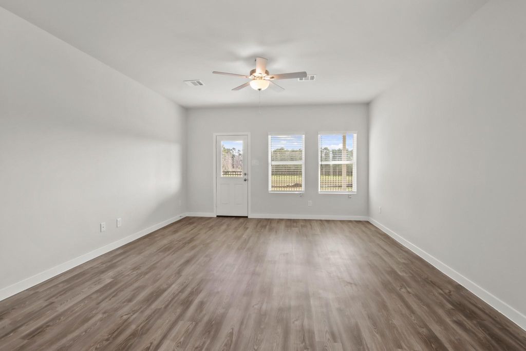 Photo of 32738 Laureate Drive, Brookshire, TX 77423 (MLS # 33821449)