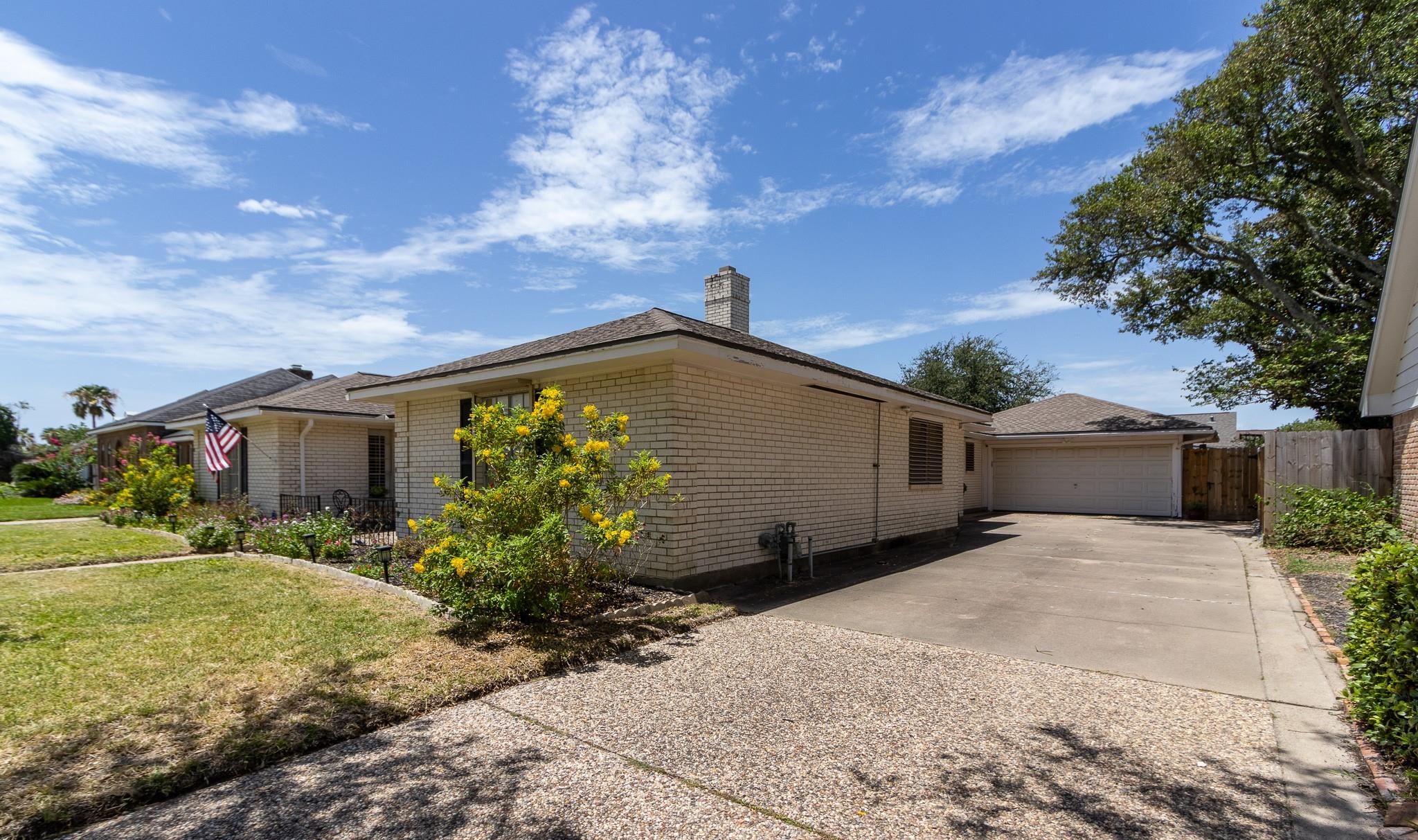 5 Colony Park Circle