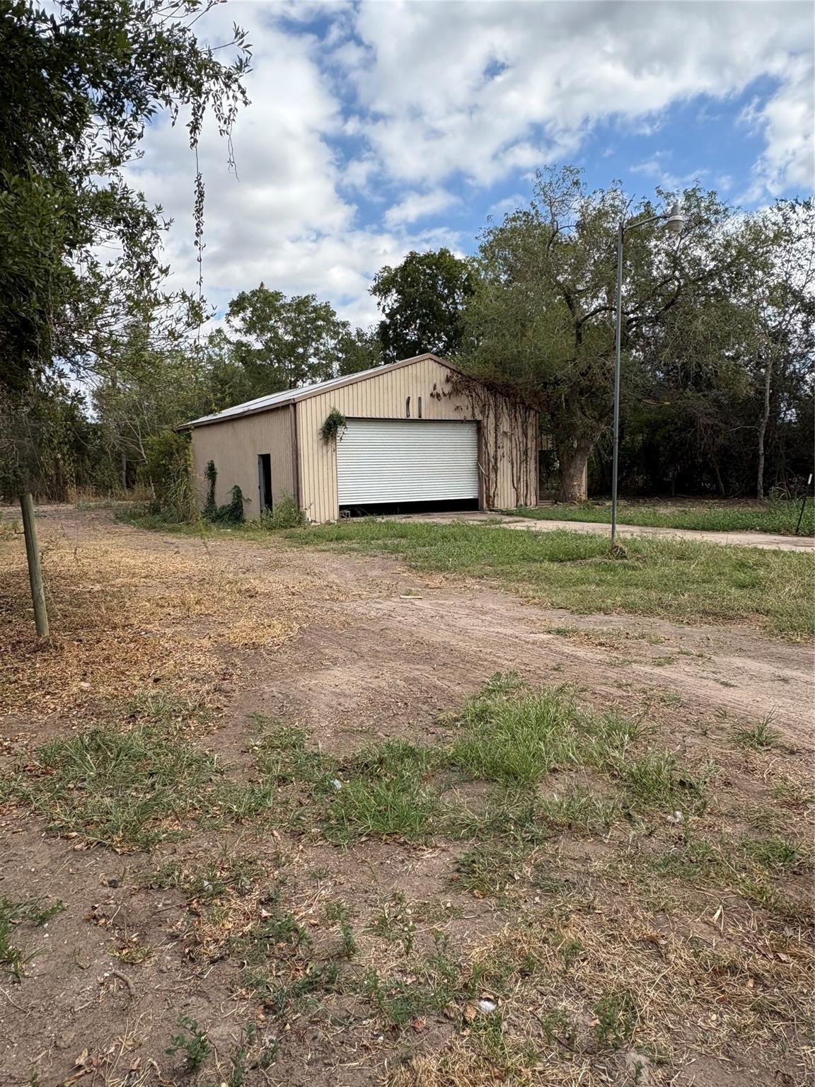 3304 Avenue I