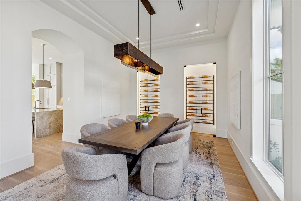 Photo of 1807 Du Barry Lane, Houston, TX 77018 (MLS # 31052992)