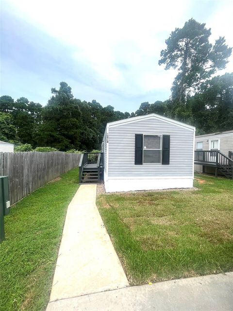 Photo of 16910 Balmoral, Montgomery, TX 77316 (MLS # 78750133)