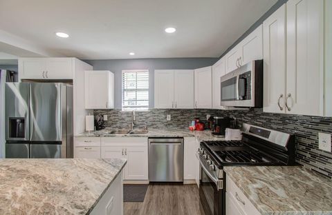 Photo of 3330 Kelton Street, Houston, TX 77021 (MLS # 90987383)
