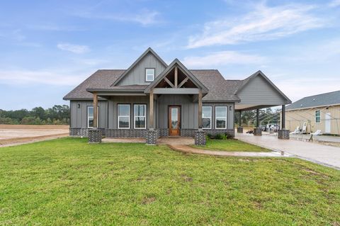 Photo of 1242 Long Leaf Pine Street, Huffman, TX 77336 (MLS # 95360976)