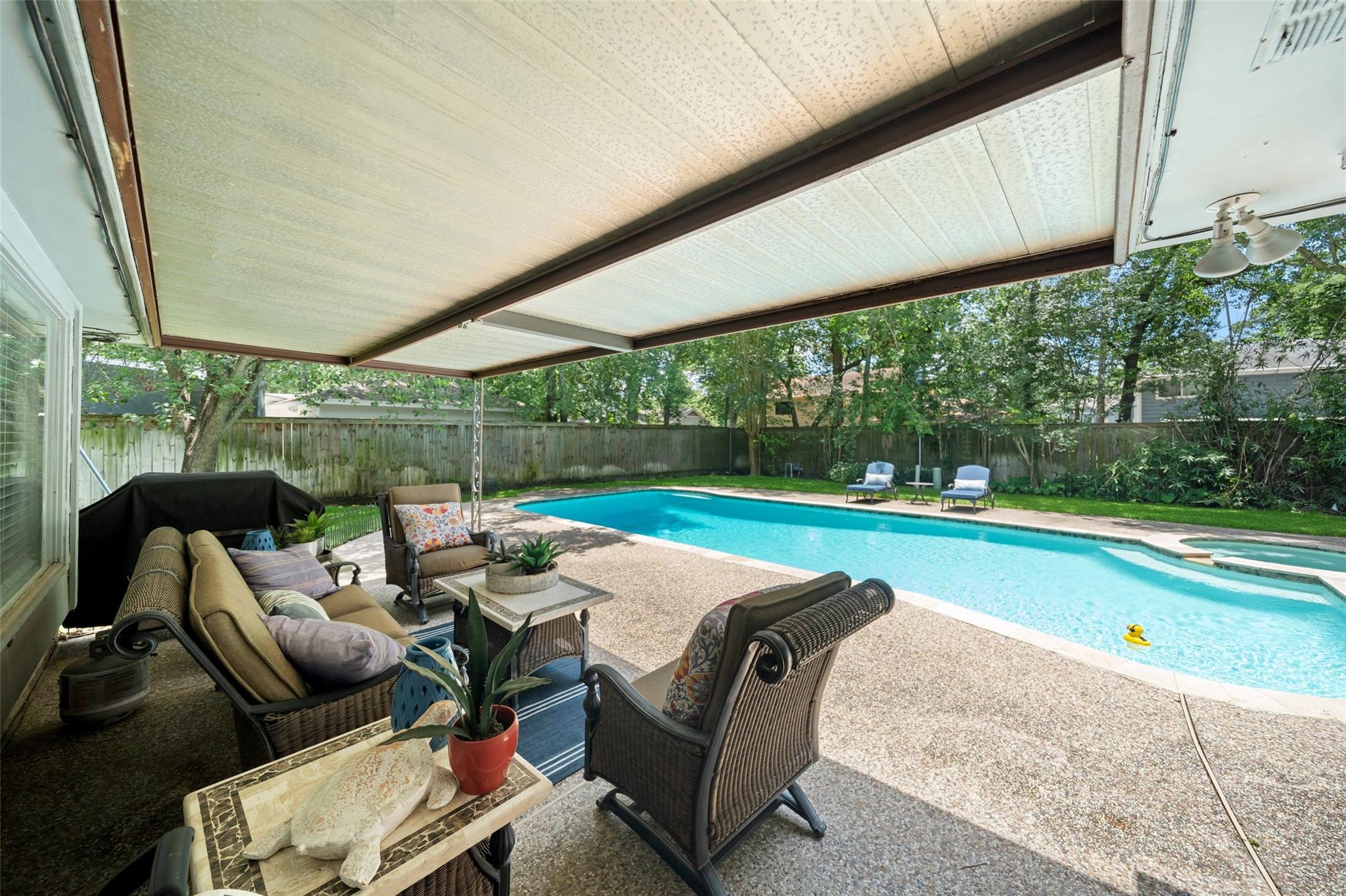 27242 Paula Lane