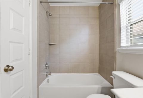 Tiny photo for 14302 Couturie Forest Trail, Houston, TX 77045 (MLS # 34346834)