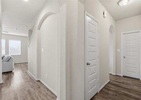 Tiny photo for 14302 Couturie Forest Trail, Houston, TX 77045 (MLS # 34346834)