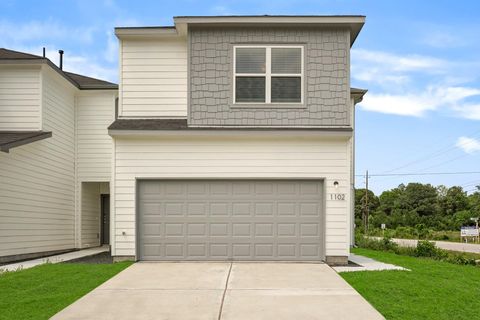 Photo of 1103 Hugh Landing Lane, Houston, TX 77067 (MLS # 29591791)