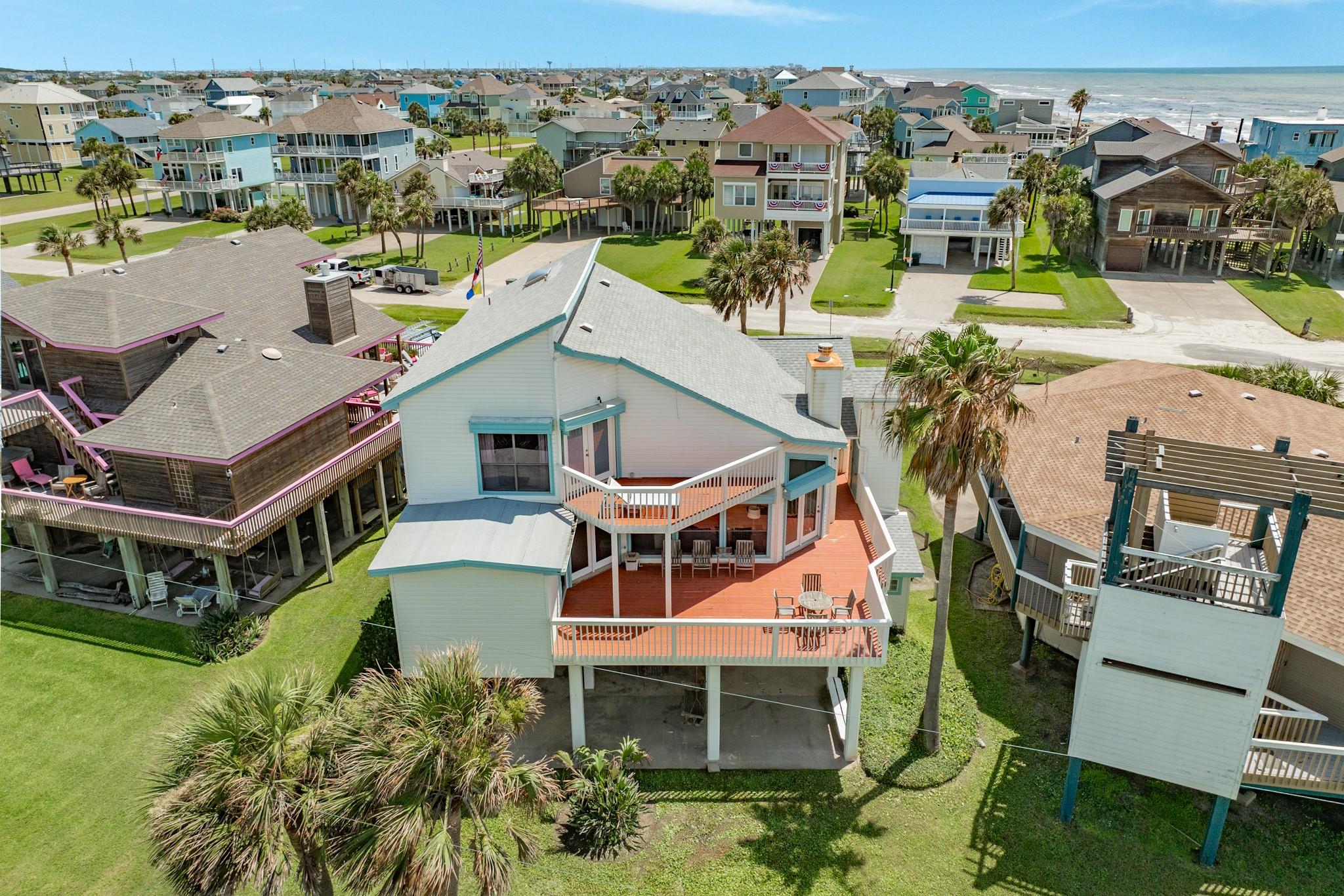 4231 Pelican Lane