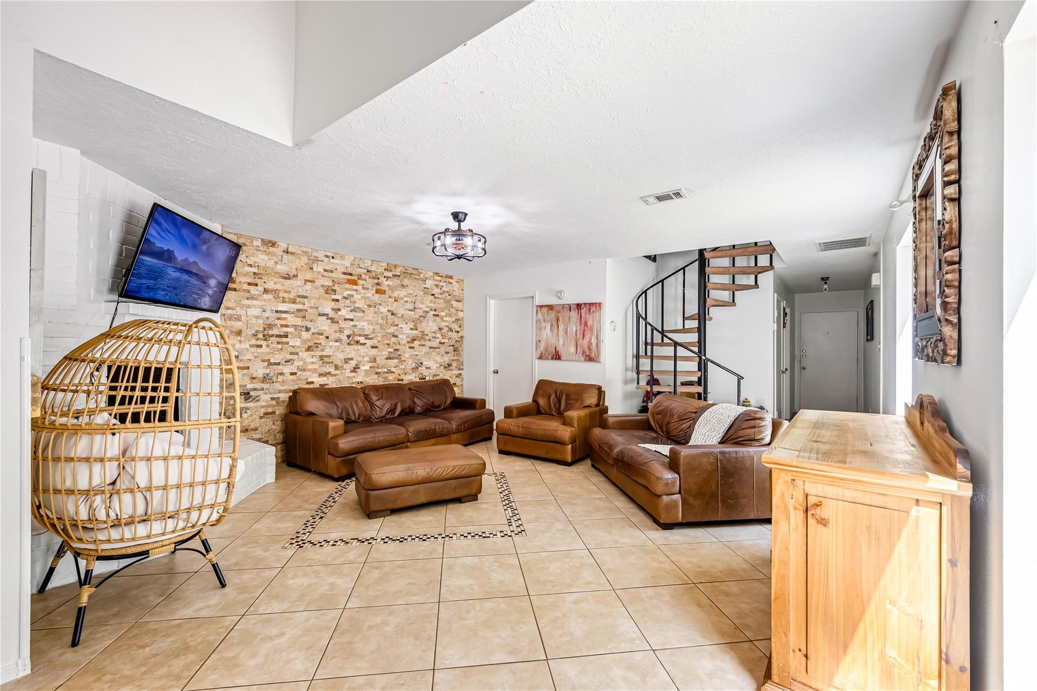 2091 Country Village Boulevard A