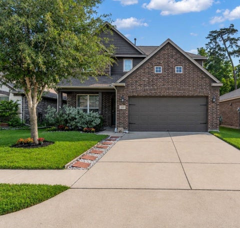 Homes For Sale - 2325 Garden Square Path<br/> Spring, TX 77386