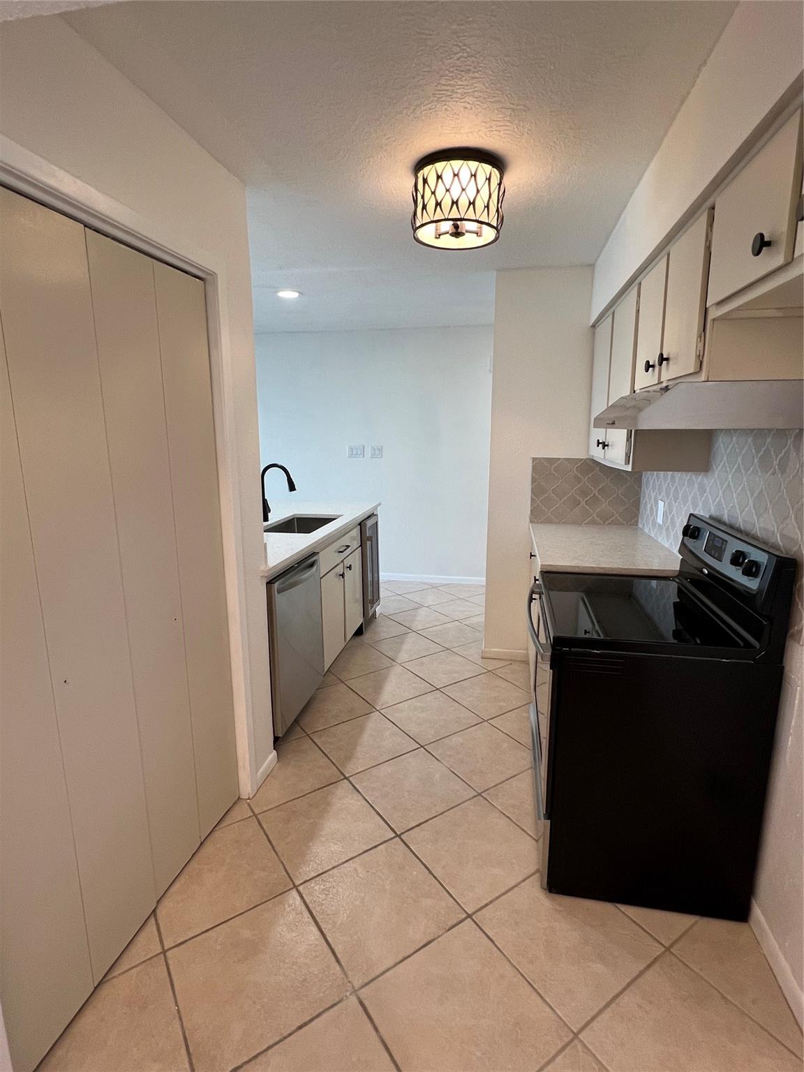 12500 Melville Drive 243D