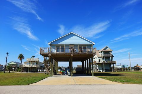 Photo of 131 Pieces Of Eight, Freeport, TX 77541 (MLS # 18187613)