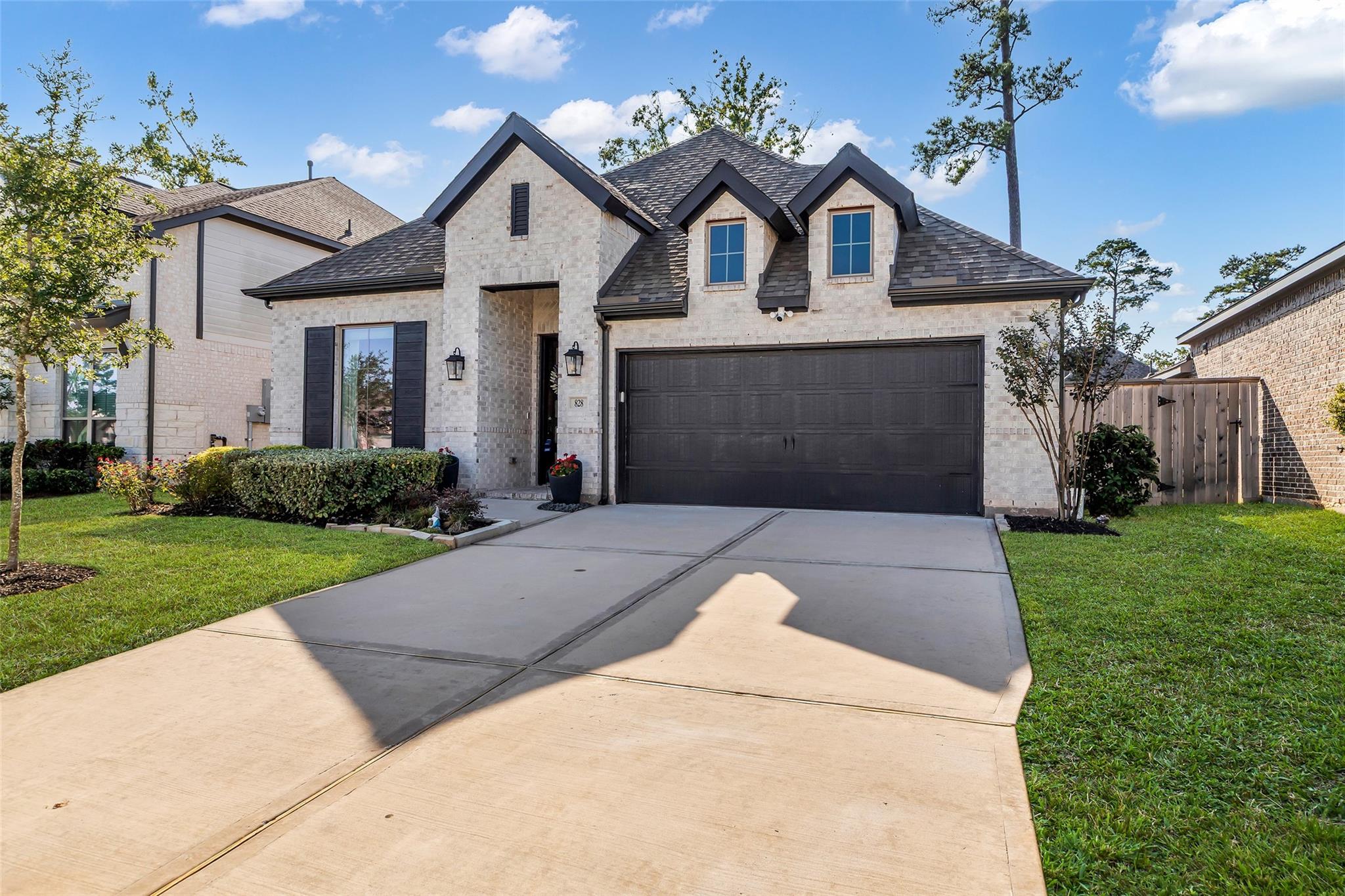 828 Coleto Run