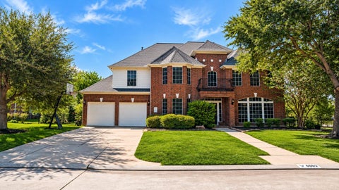 Photo of 6002 Pinecreek Ridge Court, Spring, TX 77379 (MLS # 49572508)