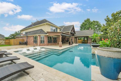 Photo of 2710 Kestrel Trace Lane, Katy, TX 77494 (MLS # 96011190)