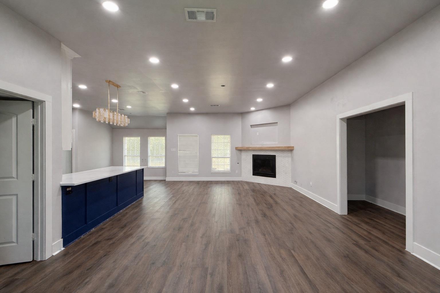 10510 Longleaf Drive