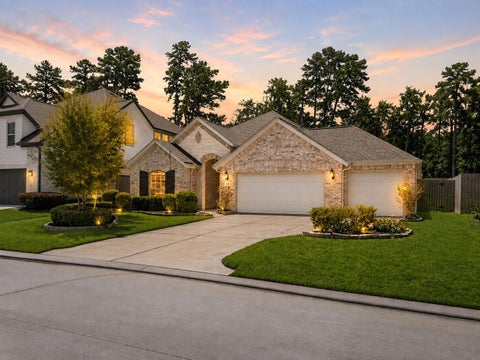 Photo of 247 Scarlet Maple Way, Conroe, TX 77318 (MLS # 68000079)