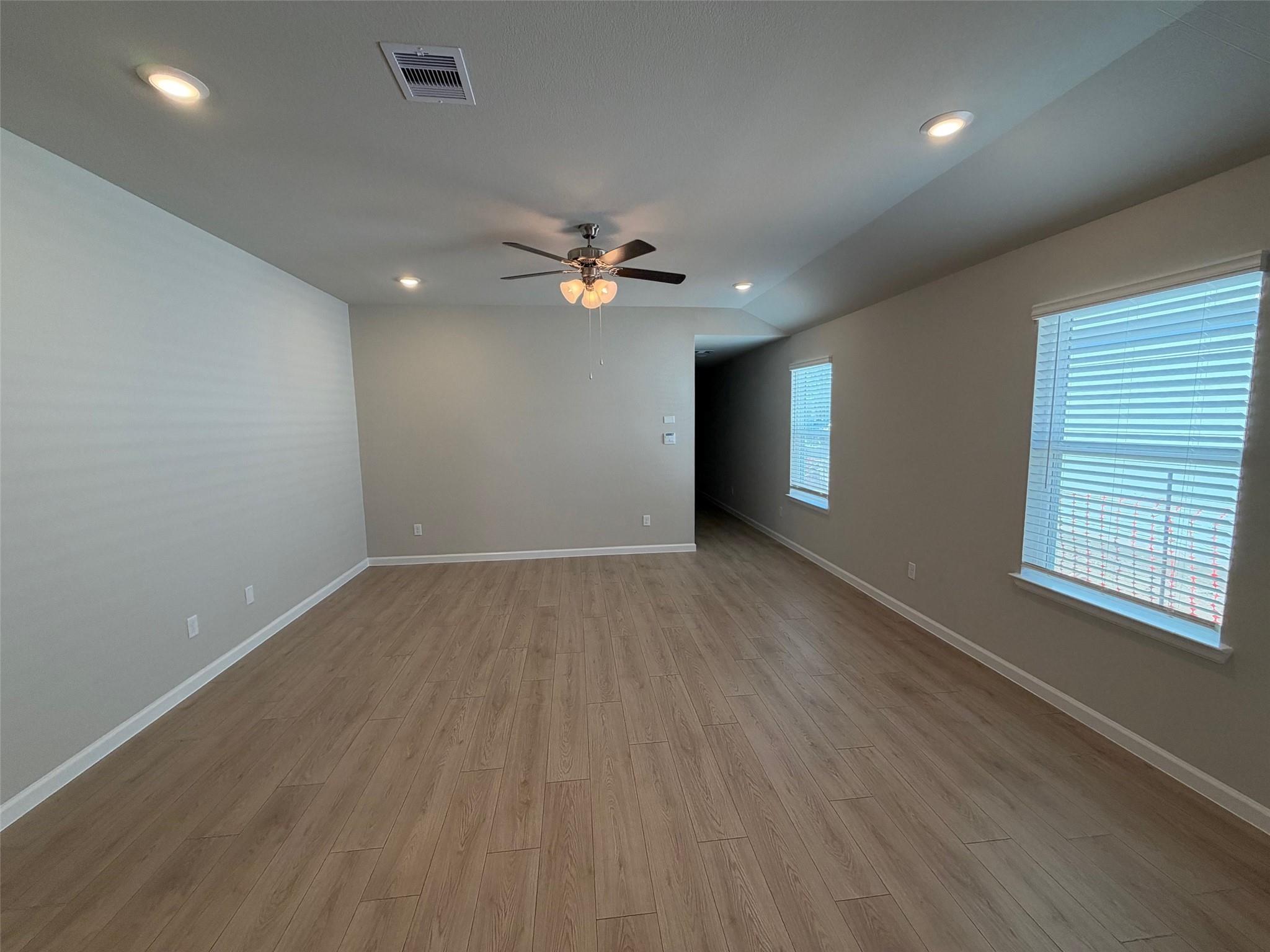 908 Lady Bird Lane