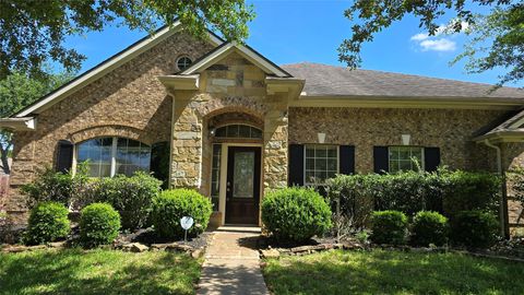 Photo of 3605 Lauren Trail, Pearland, TX 77581 (MLS # 10935318)