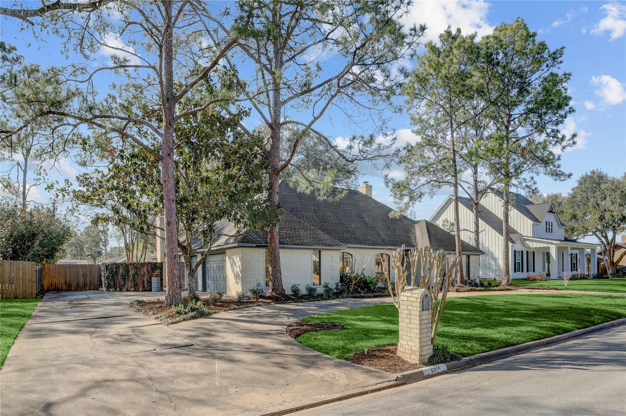 2614 Cedar Lane