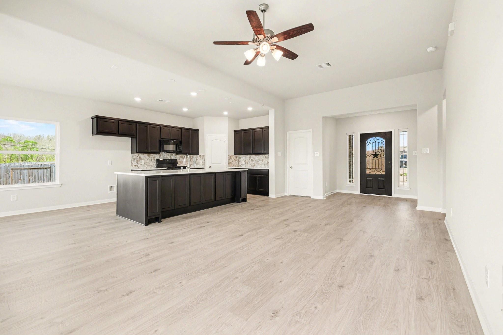 12400 Hackberry Dr