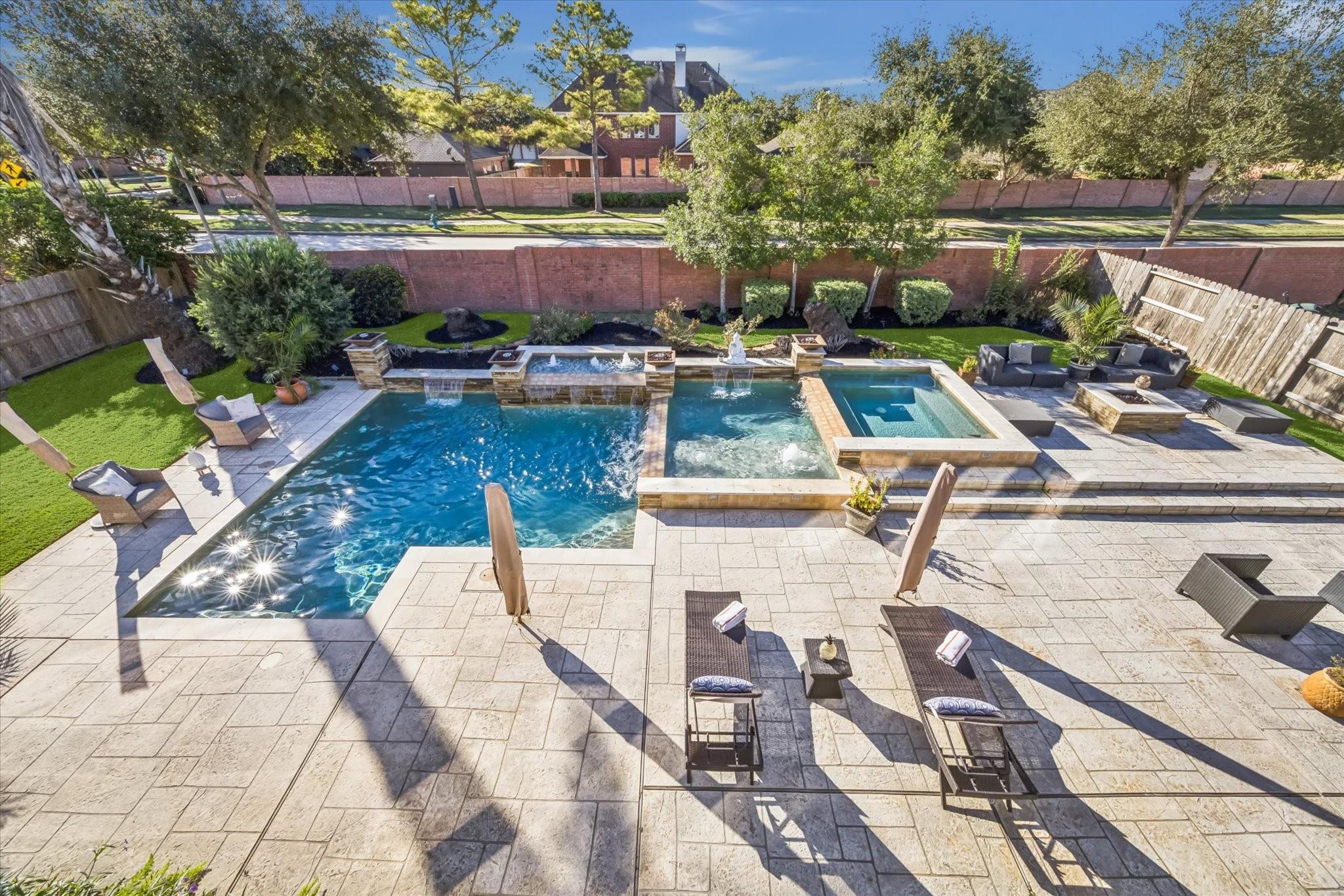 2504 Baywater Canyon Drive