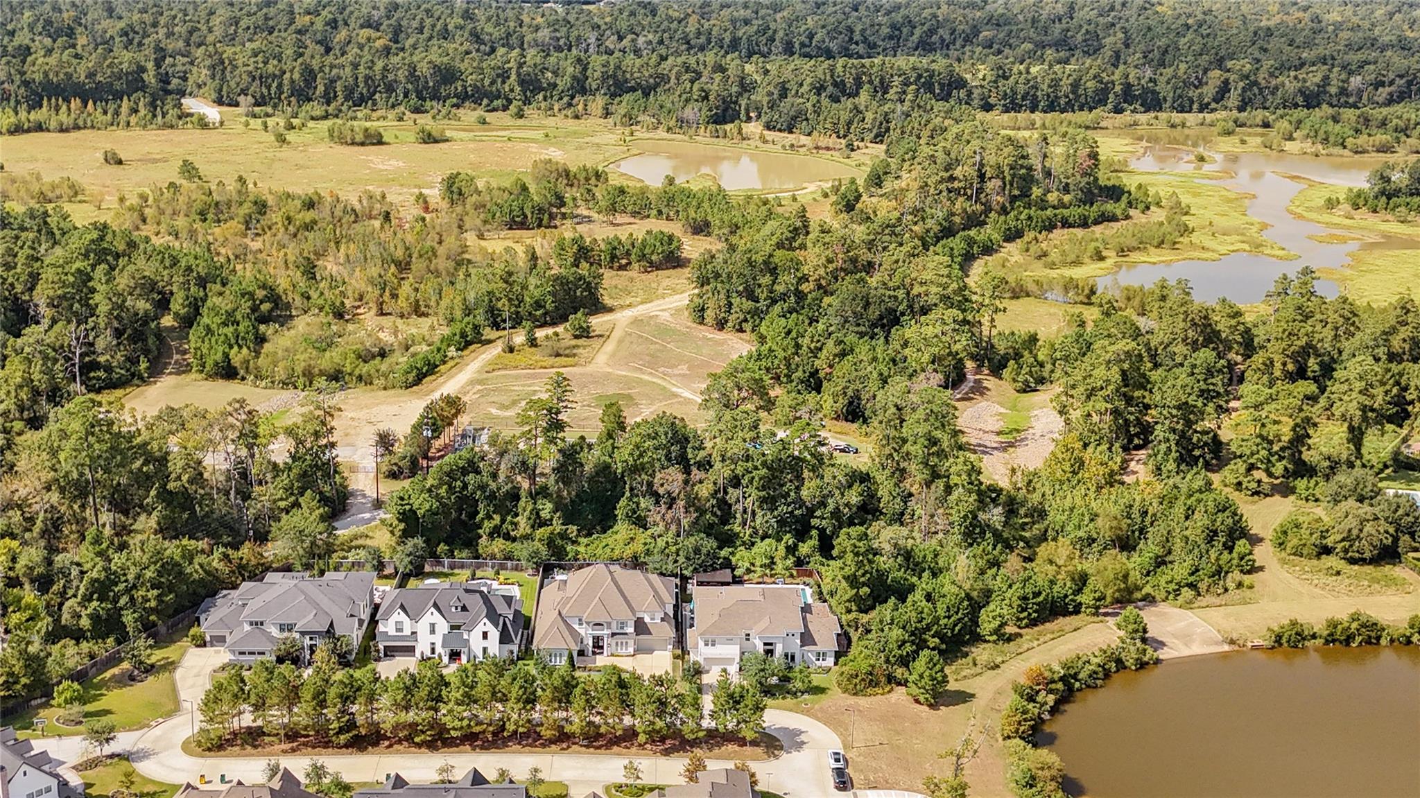 15 Peerless Point Place