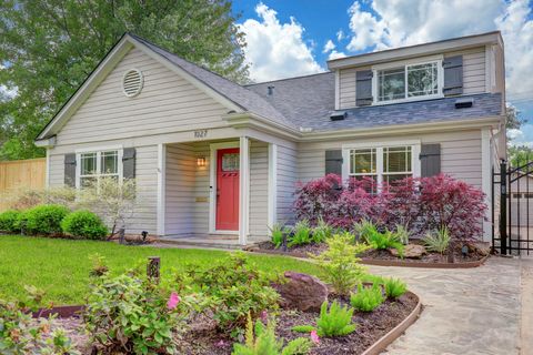 Photo of 1027 W 41st Street, Houston, TX 77018 (MLS # 55921690) Photo of 1027 W 41st Street, Houston, TX 77018 (MLS # 55921690)