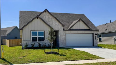 Photo of 901 Legrand Street, Brenham, TX 77833 (MLS # 43545807) Photo of 901 Legrand Street, Brenham, TX 77833 (MLS # 43545807)