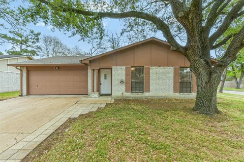 Photo of 5402 Dunnethead Drive, Houston, TX 77084 (MLS # 98422680)