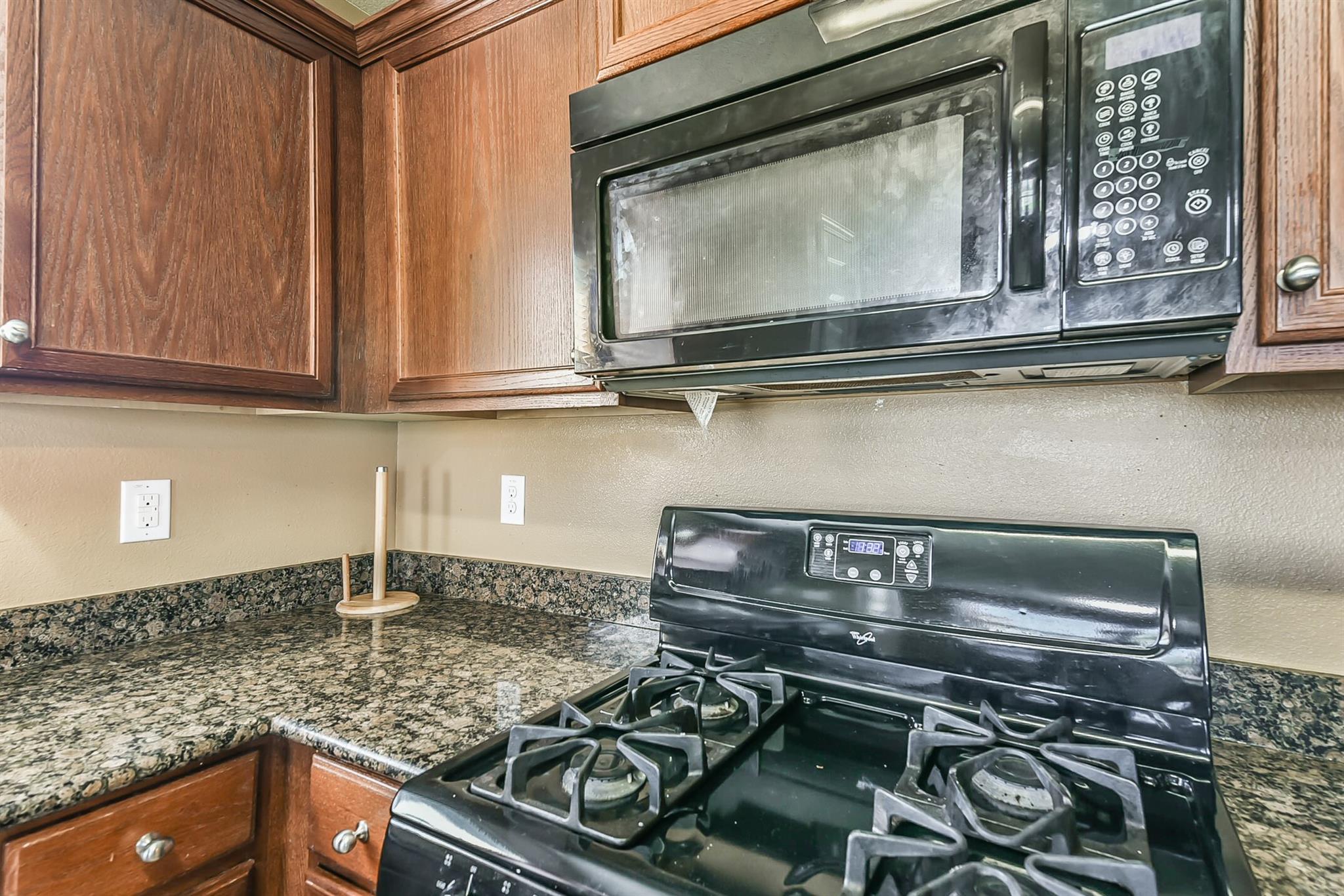 9423 Ivory Trail Lane