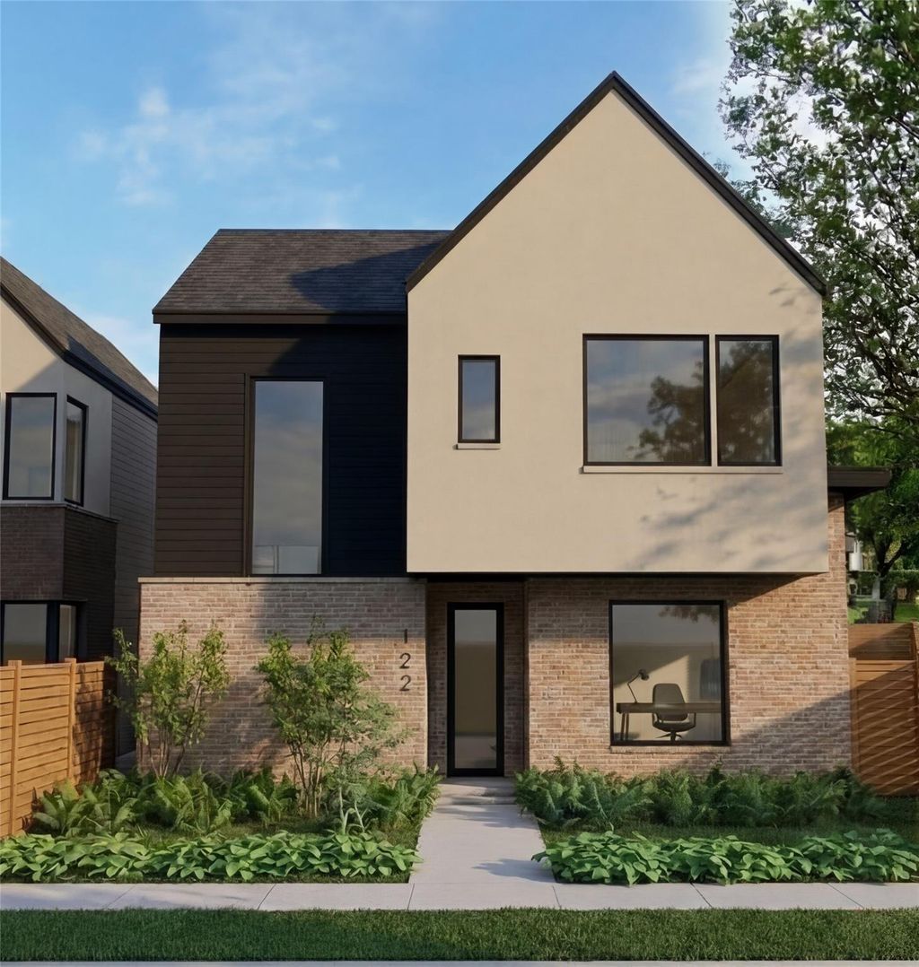 Photo of 122 E 4th Street St, Houston, TX 77007 (MLS # 37477045)