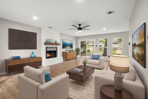 Photo of 8231 Autumn Willow Drive, Tomball, TX 77375 (MLS # 69832582)