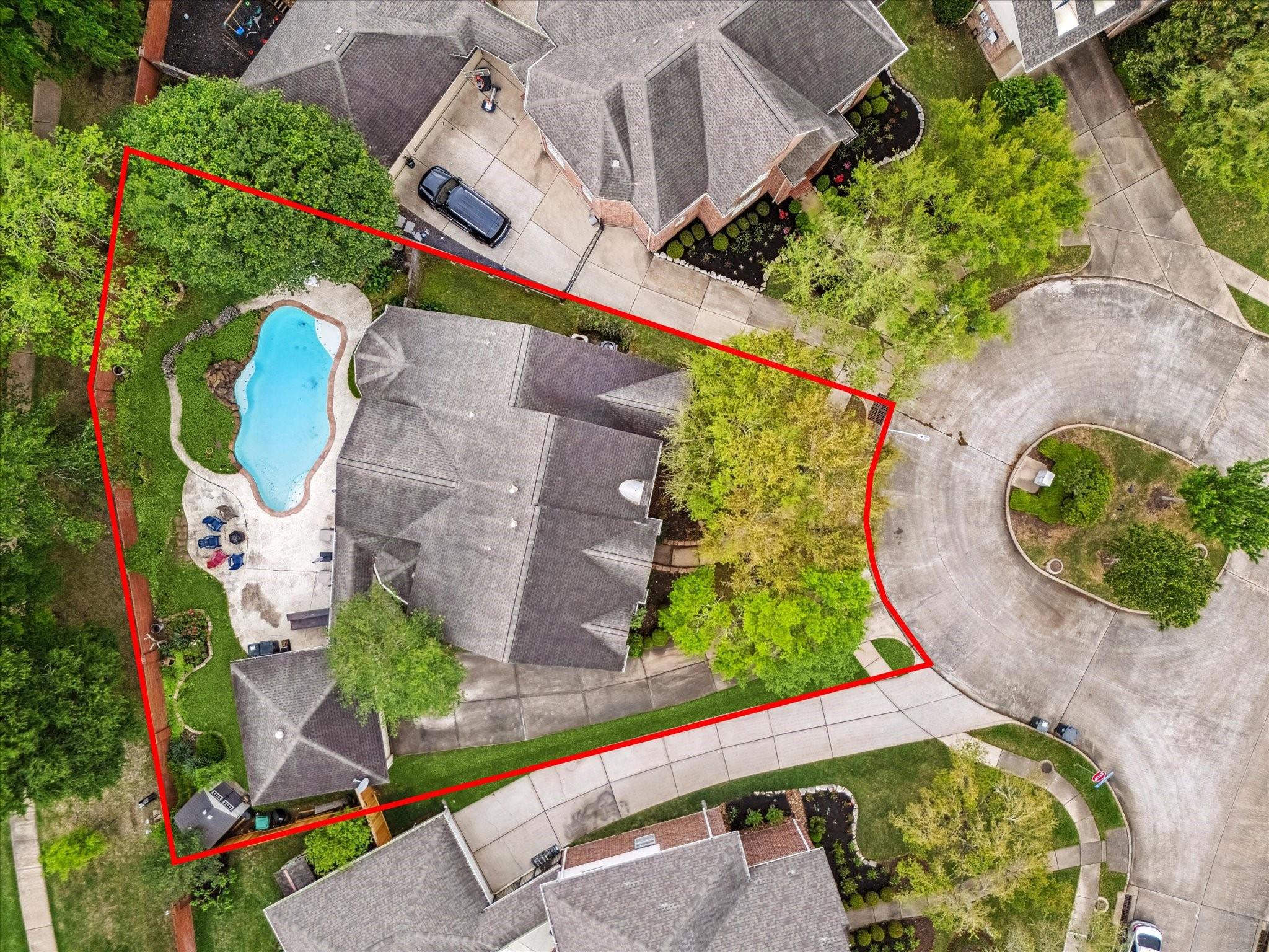 7726 Northwoods Drive