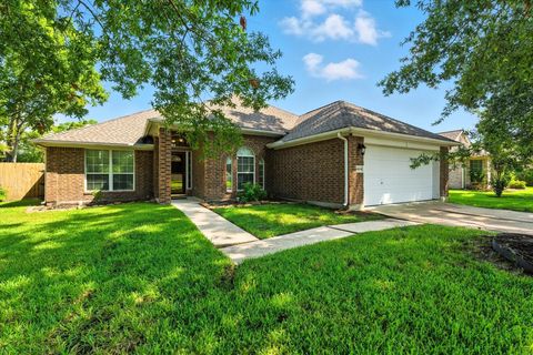 Photo of 16626 Bluefin Street, Crosby, TX 77532 (MLS # 76012959)