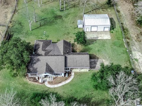 Homes For Sale - 10311 Fm 1462 Road<br/> Alvin, TX 77511