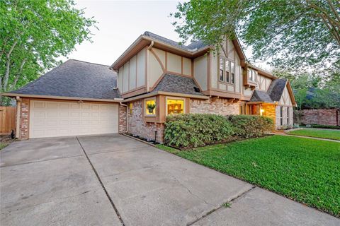 Photo of 3911 Crow Valley Drive, Missouri City, TX 77459 (MLS # 39417379)