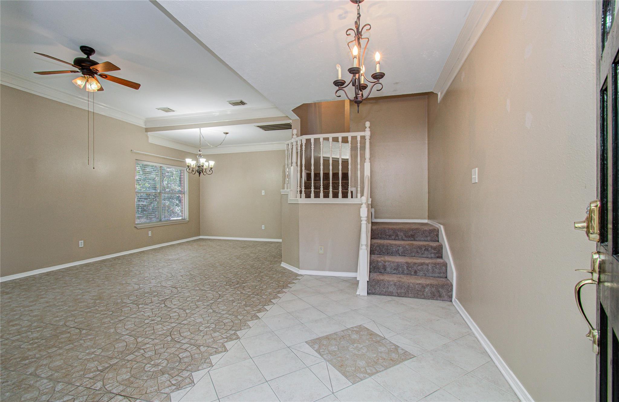 37703 Galleria Oaks Lane