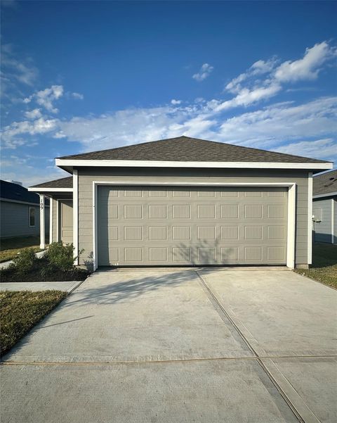 Photo of 21602 Cottonwood Meadows Trail, Waller, TX 77484 (MLS # 31667556)