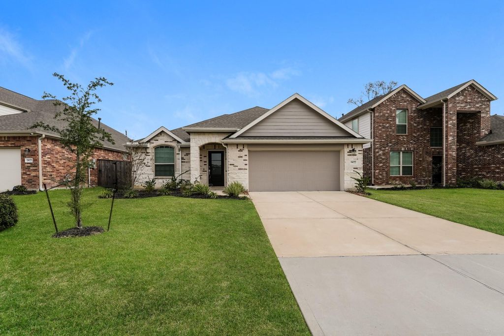 Photo of 19077 Sonora Chase Drive, Roman Forest, TX 77357 (MLS # 54727348)