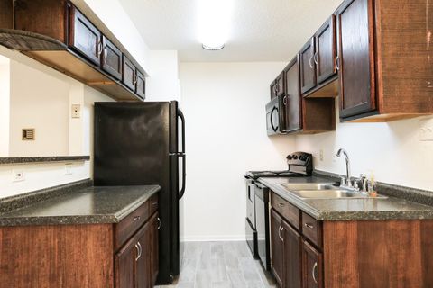 Photo of 2750 Holly Hall Street #303, Houston, TX 77054 (MLS # 33400015)
