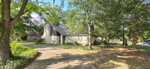 Photo of 19426 Lockridge Drive, Spring, TX 77373 (MLS # 55154726)