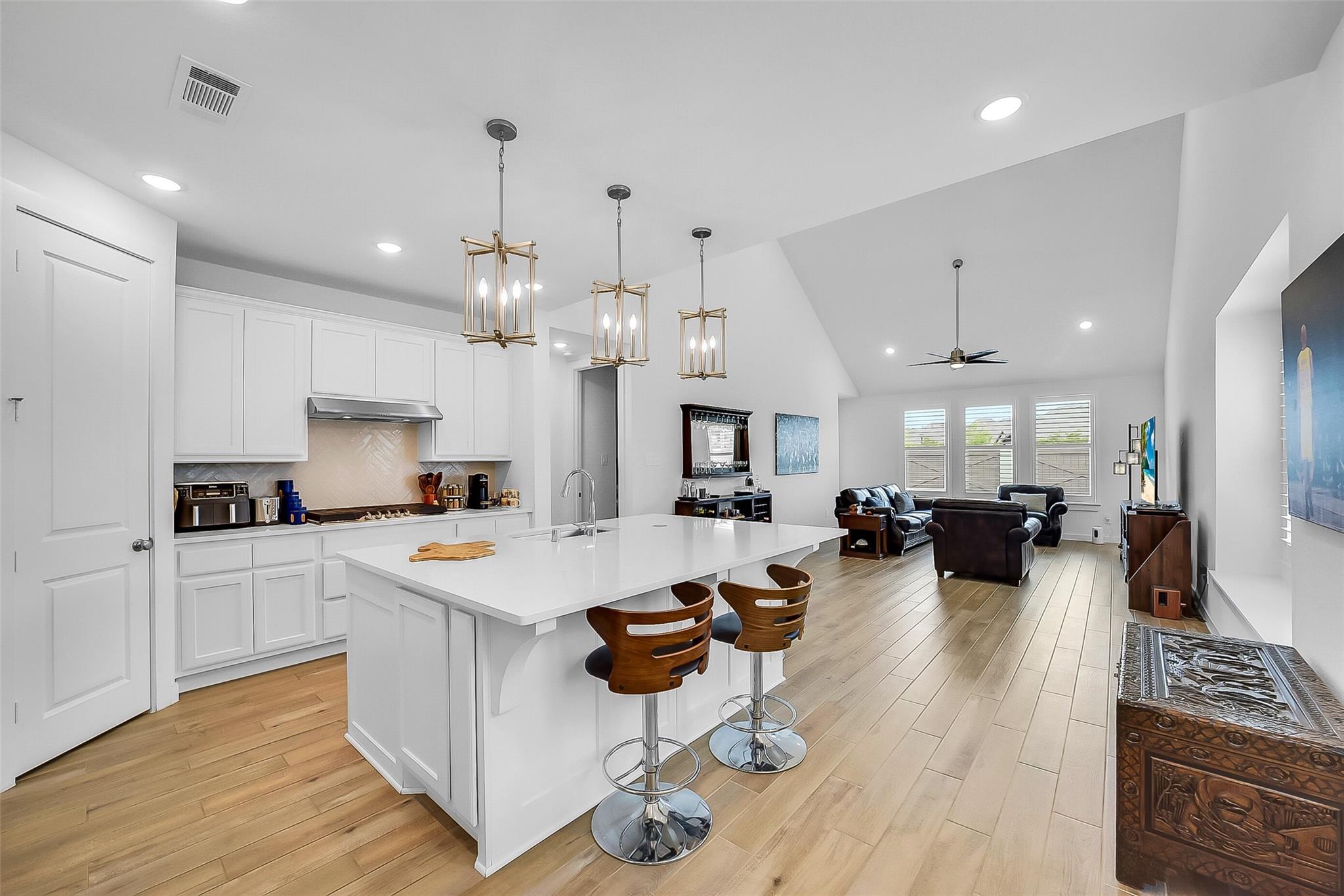 2403 Shallot Lane