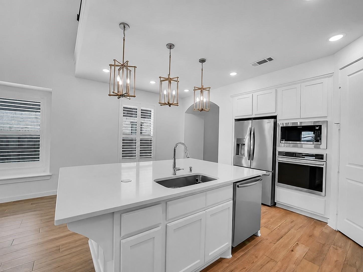 2403 Shallot Lane