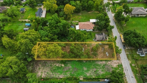 974 Dolly Wright Street Houston TX 77088