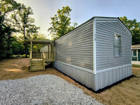 Photo of 715 Windwood Drive, Livingston, TX 77351 (MLS # 29198334)