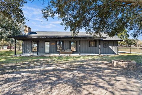 19088 Dove Meadows Fannett TX 77705